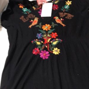 Johnny was lovebirds size extra large